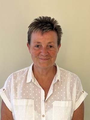 Cllr V Whittingham